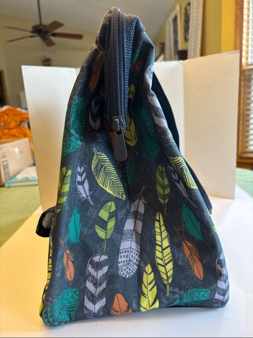 Thirty One Carry-All Tote Bag Hard Bottom Multi Compartment NWOT - Picture 4 of 8